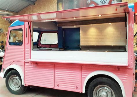 Space and Electrical outlets for 2. . Foodtruck for sale